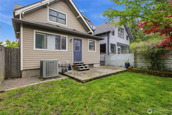Another view of this private backyard with the lovely paver patio