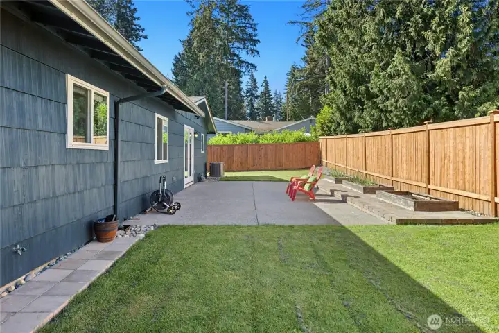 Fully Fenced Yard