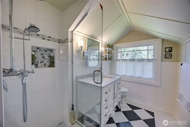 3/4 Bath
