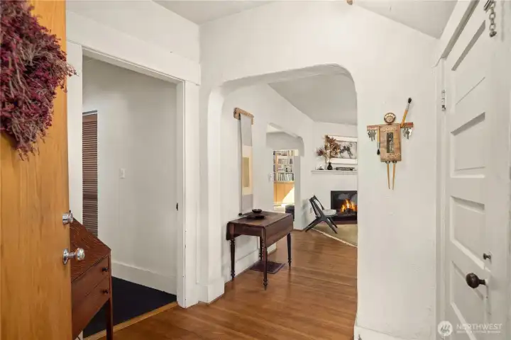 Unit 111B entry
