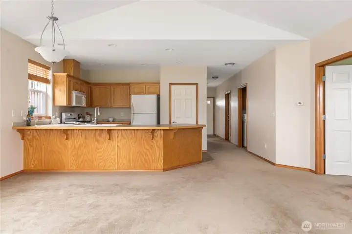Spacious open Kitchen