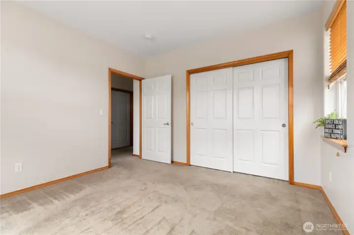 Second bedroom/ office/ hobby room