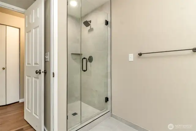 New expansion primary  tile rain shower