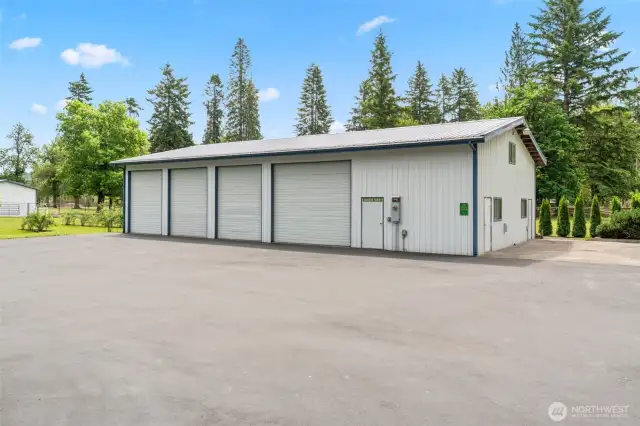 66 x 36 shop is insulated, has 3/4 bath and office area, has 220v power, wired for genrator back-up, and RV hook-up to right in picture