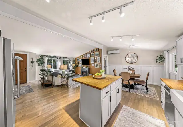 Seamless flow from kitchen to living room—no walls, no wasted space.