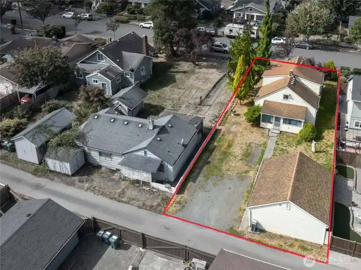 Approximate property lines. Neighboring parcel (left side of photo) is also for sale.