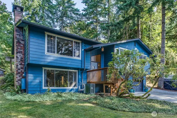 Private, wooded setting still gets lots of light