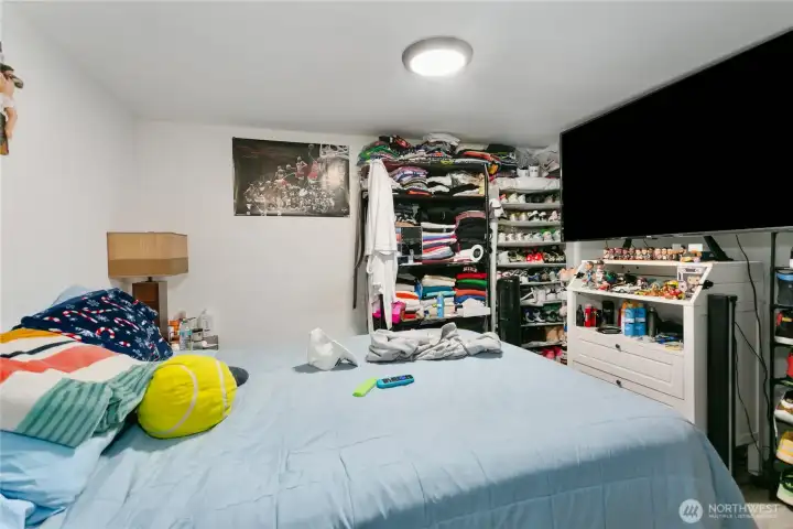 Downstairs Unit Bed 1