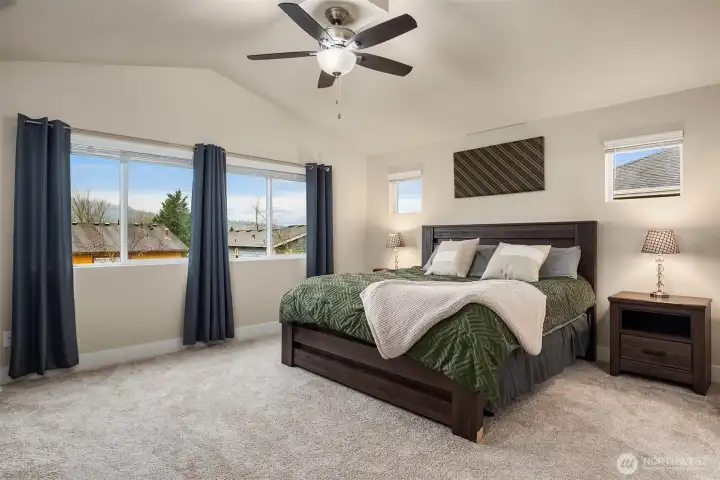 Beautiful, spacious upstairs primary bedroom