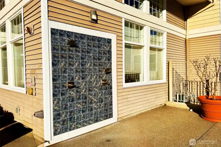 Newer outside shower after swimming!