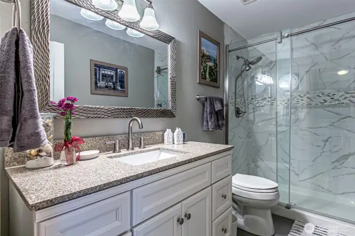 Junior primary en suite bathroom