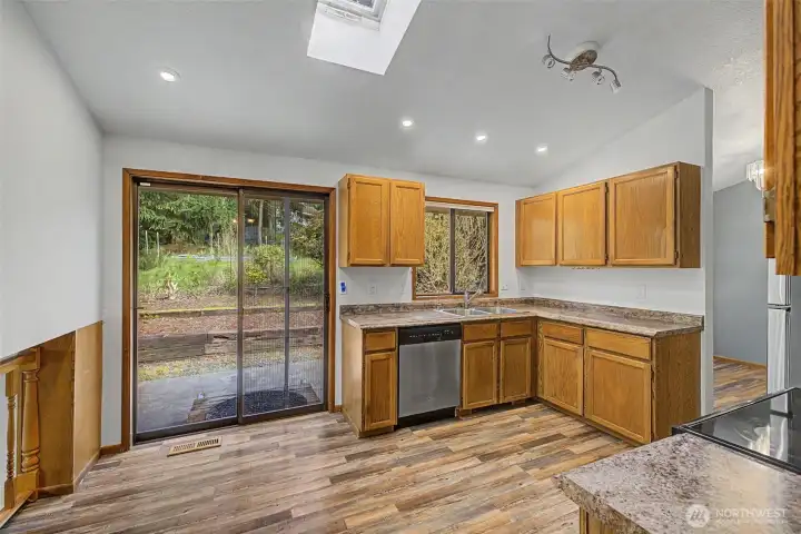 Well Appointed kitchen Well Appointed kitchen