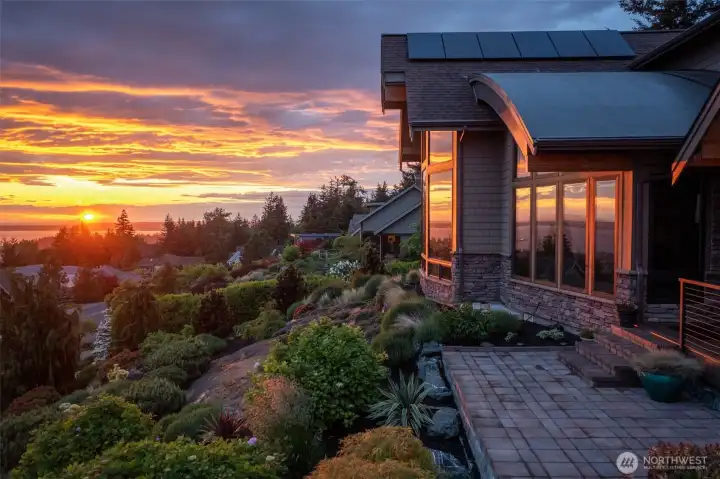 Patio with views of Puget Sound, Bellingham Bay, San Juan Islands and beyond Patio with views of Puget Sound, Bellingham Bay, San Juan Islands and beyond