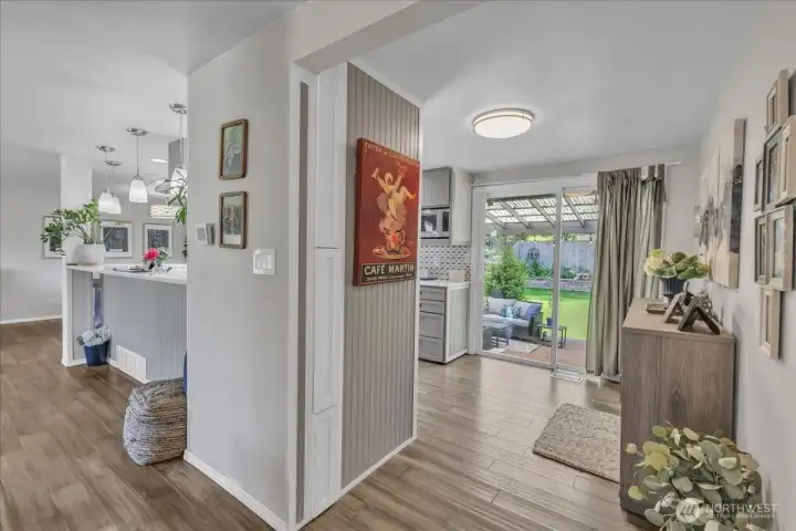 Let's go to the back patio from the sliding glass doors off of the kitchen!