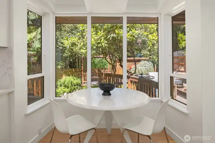 Breakfast nook overlooking the intimate grounds
