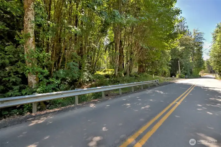 Approaching the house on West Deegan Road West...