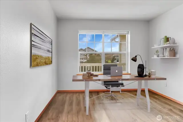 Virtually staged office/den or second bedroom