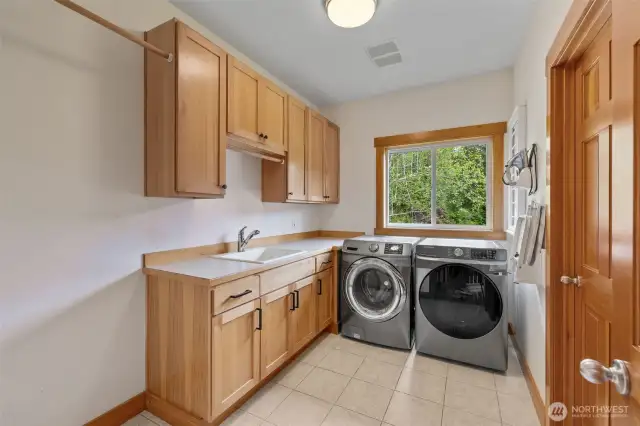 Main level laundry