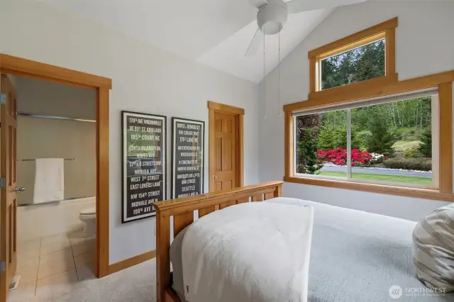 Guest room with ensuite