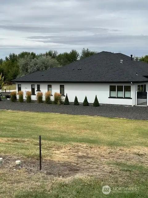 Lot 293