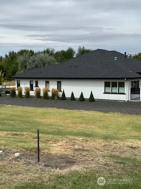 Lot 293
