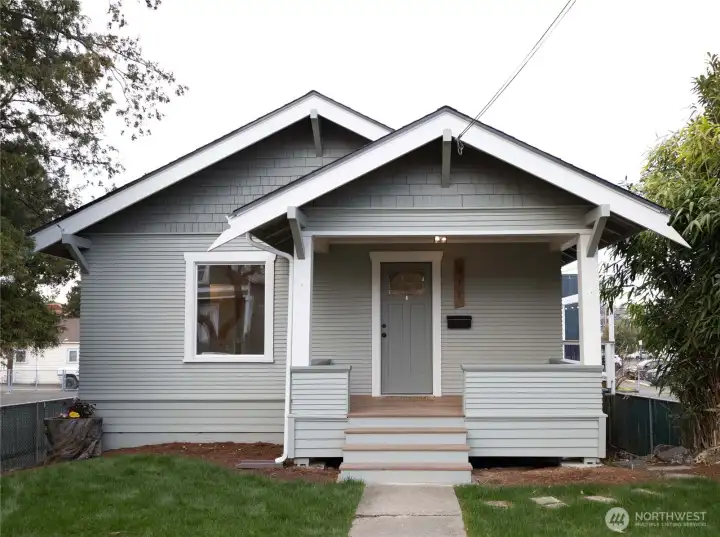 Beautiful vintage home that is fully renovated and move in ready