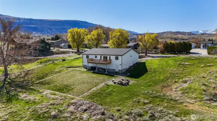 Space to spread out and potential to subdivide (buyer to verify)