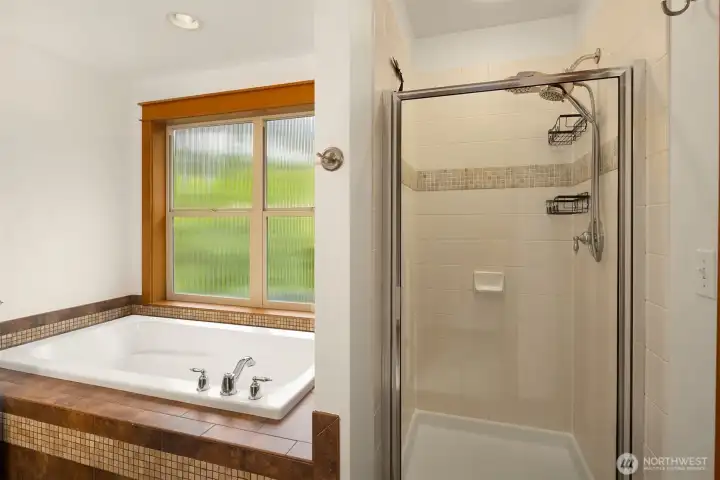 2nd view of the primary bathroom. 2nd view of the primary bathroom.