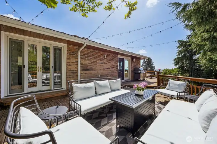 Perfect space for entertaining and outdoor dining