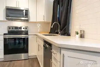 Cottage kitchen