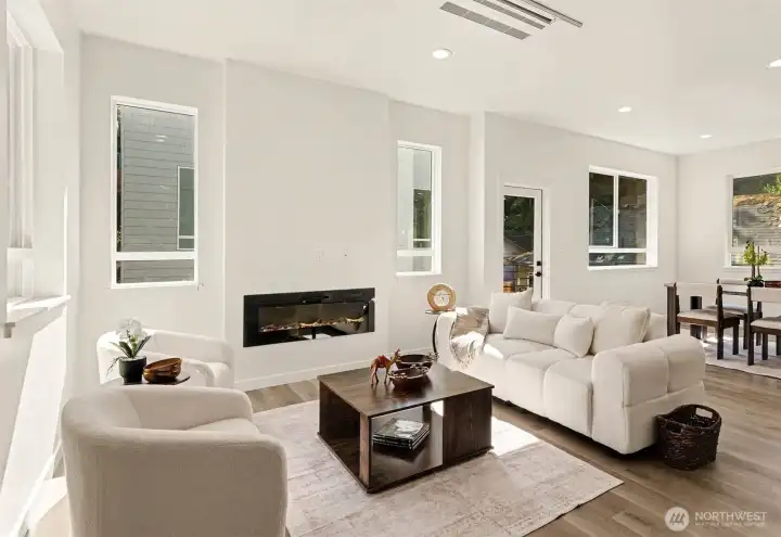 Step into high ceilings, great open-concept main living area filled with natural light and beautiful designer finishes. Step into high ceilings, great open-concept main living area filled with natural light and beautiful designer finishes.