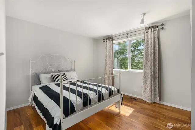 2nd floor bedroom