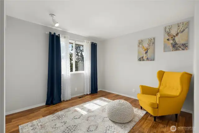 2nd floor bedroom