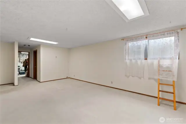 Lower Bedroom. Easy way to get out if needed.