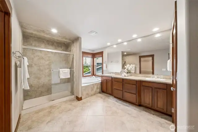 Enjoy the Spa-like Primary Bath...