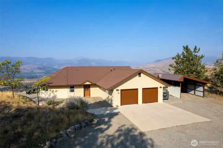 single car garage, storage, detached carport