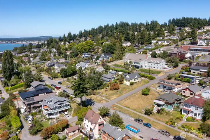 Bring your dream home ideas and an open mind when you come see this property!