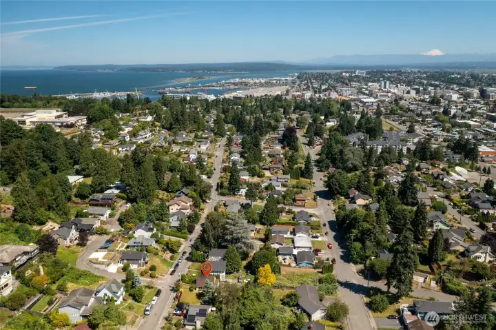 Proximity to Everett Naval station