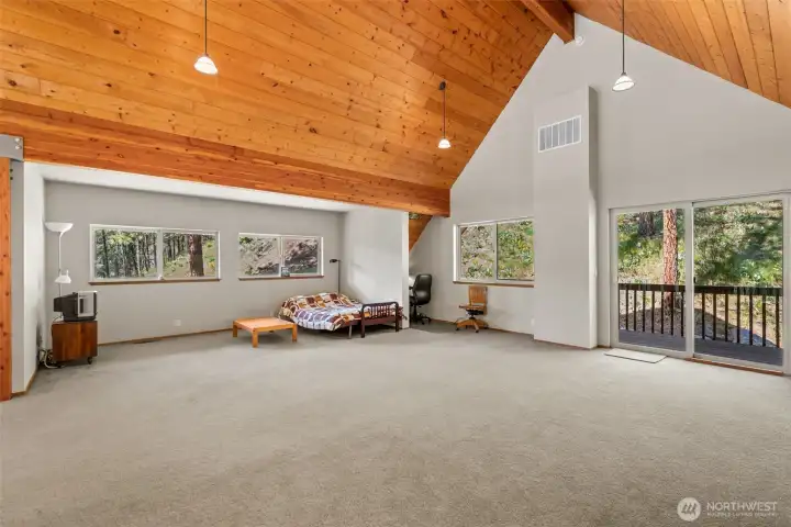 Finest finish work from the floor to the ceilings.