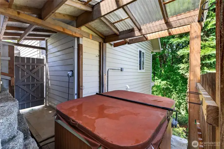 Hot Tub