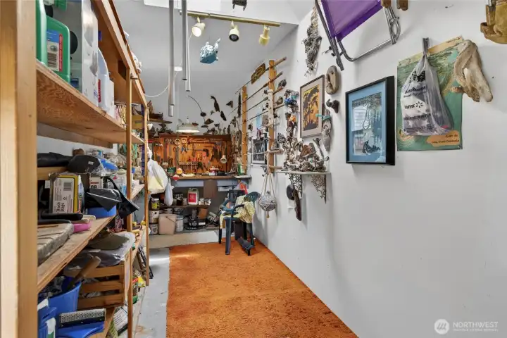 Workshop above & attached to garage.