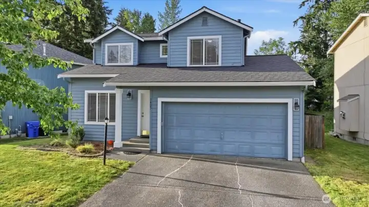 Welcome to Sedona - a well maintained Gated Community in Spanaway.    Brand New Roof on your New Home!