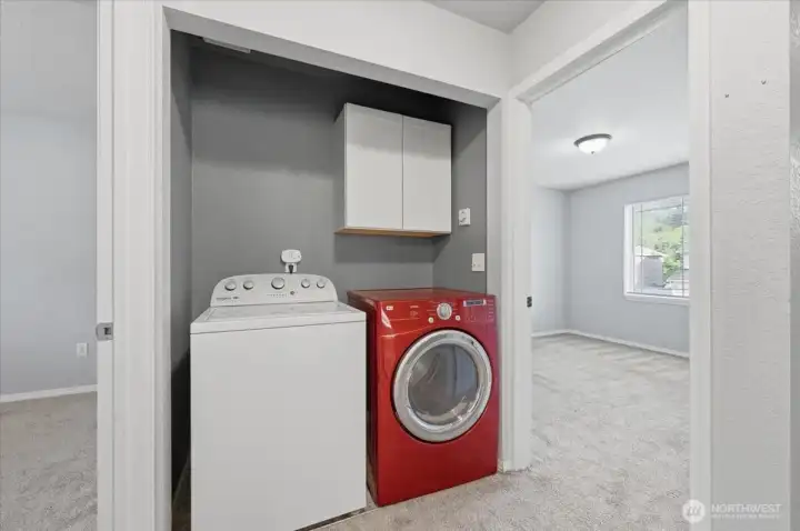 Washer & Dryer are upstairs.