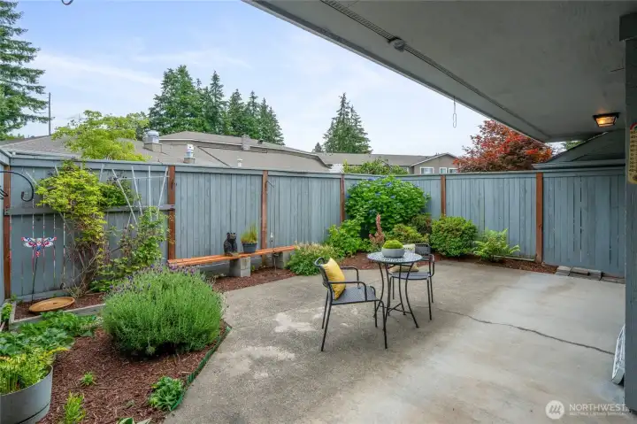 Private Patio / garden space