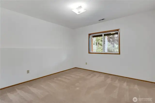Additional bedroom.