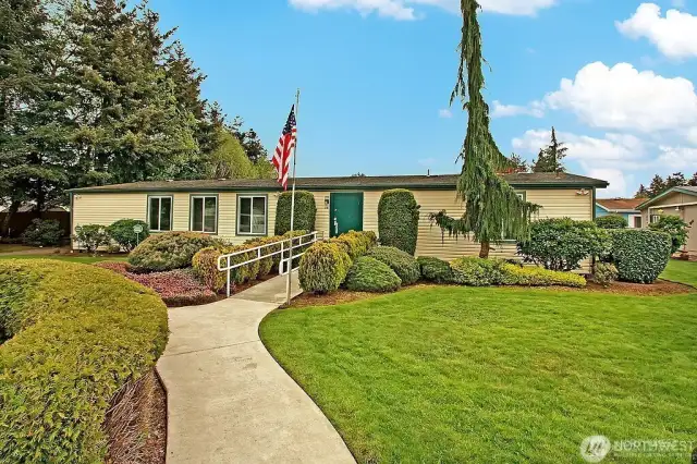Parkwood Land Community House for all residents to enjoy. Locking mailboxes are in front to the clubhouse. Extra parking at clubhouse and (2) other designated Guest Parking areas withing the park. RV Parking area for additional vehicles, boats etc.