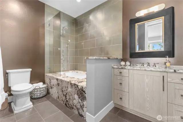 2nd level ensuite bathroom