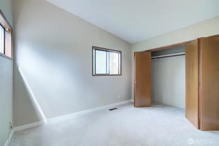 Upstairs bedroom 1