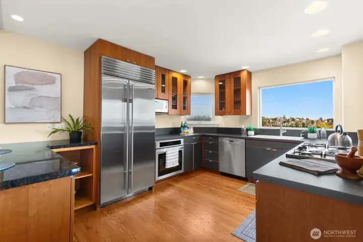 Wonderful kitchen complete with Thermador stove and Sub zero fridge.