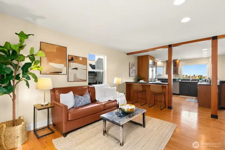 TV/media area off of kitchen.